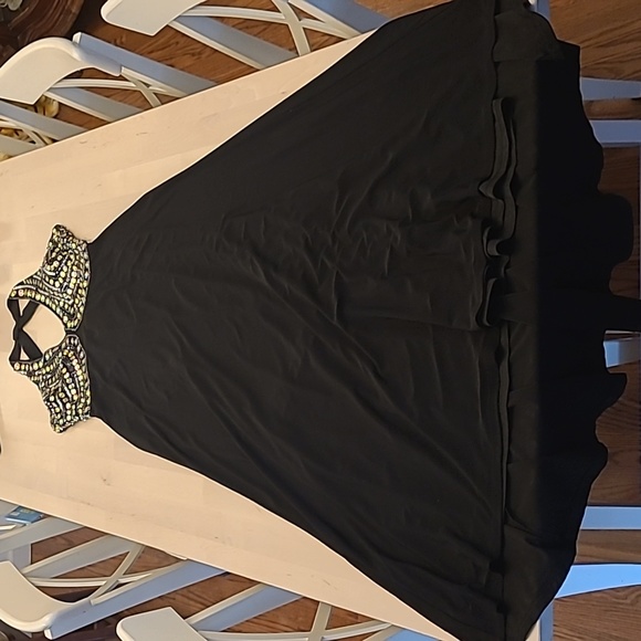 EUC Hailey Logan by Andrianna Papell Beaded Halter Style Open Back Black Gown - Picture 3 of 17